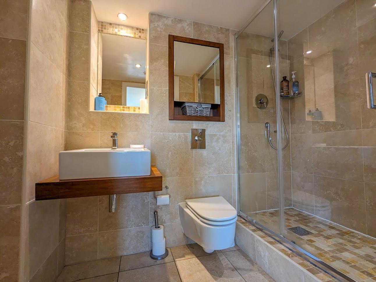 Merchants Place Apartment ยอร์ค ภายนอก รูปภาพ